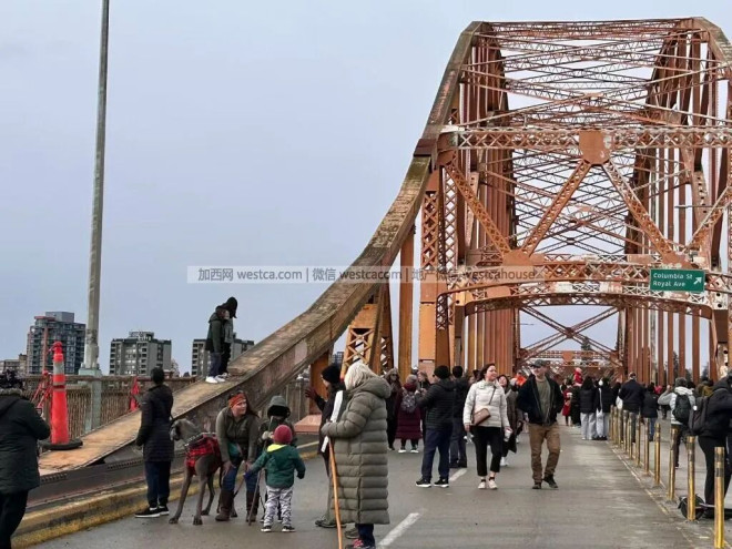 69947d4463720-20260217-102112-6994b198eb050