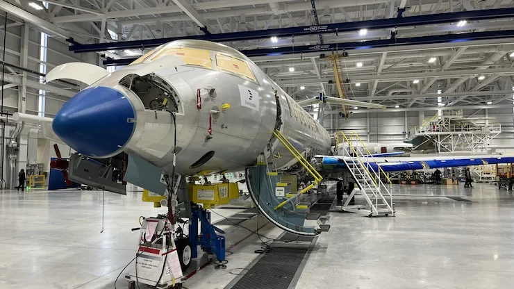 avion-affaires-global-8000-bombardier-pearson-toronto-usine-20260908-185438-6aa059ee8423d avion-affaires-global-8000-bombardier-pearson-toronto-usine-20260908-185438-6aa059ee8423d