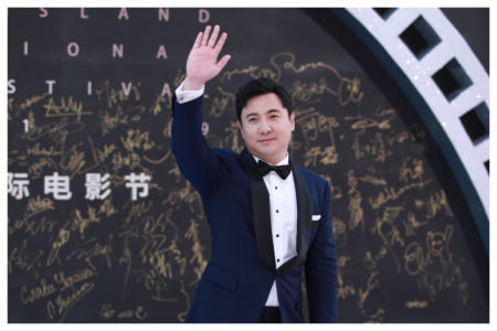 【重播】前往阿拉斯加 万斯在机场与记者交谈