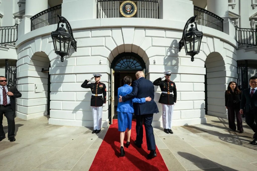 今年3月，白宫发放多张高市早苗访美期间与特朗普见面的照片。www.whitehouse.gov