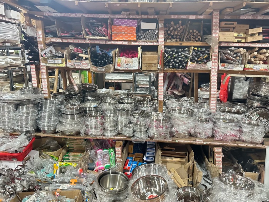 不锈钢碟是广东家庭必备餐具。小红书 不锈钢碟是广东家庭必备餐具。小红书