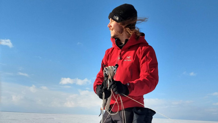 罹難機師福雷斯特獲乘客封為英雄。Antoine Forest FB