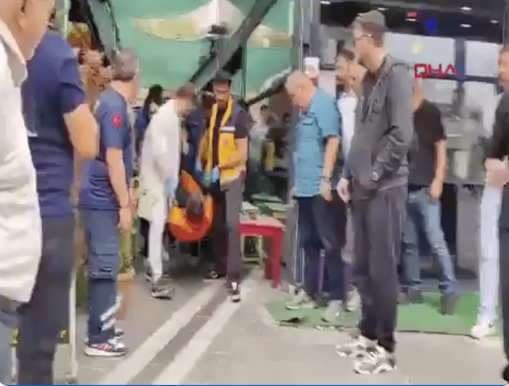 枪战现场邻近著名景点伊斯坦布尔大巴扎(Grand Bazaar),平日游客及商户众多。 枪战现场邻近著名景点伊斯坦布尔大巴扎(Grand Bazaar),平日游客及商户众多。