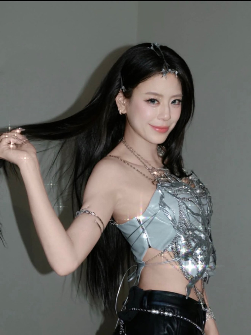 去年江语晨宣布结束9年婚姻后,独自抚养一对儿女。(图:jessiechiang77@IG) 去年江语晨宣布结束9年婚姻后,独自抚养一对儿女。(图:jessiechiang77@IG)