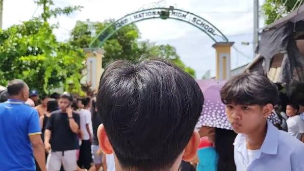 事发于圣荷西中学。102.9 Sweet FM Kabankalan 事发于圣荷西中学。102.9 Sweet FM Kabankalan