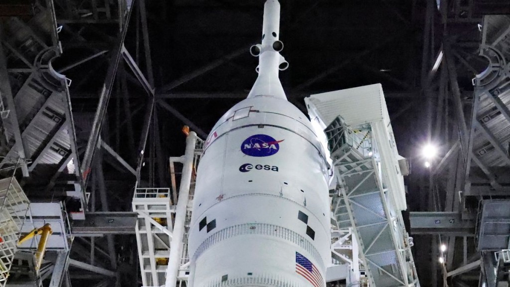 NASA专注兴建月球基地，暂停月球轨道太空站项目。美联社