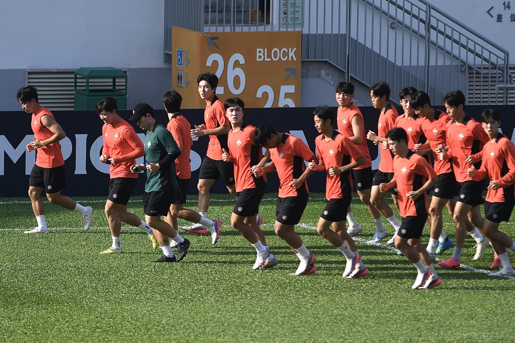 江原FC派18人名单出战杰志。杨骏尧摄