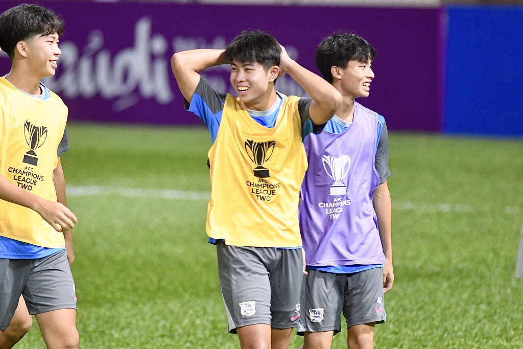 杨骏尧摄