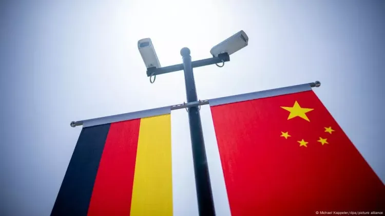 华裔夫妇涉科研界刺探 中国间谍的“隐秘生意”