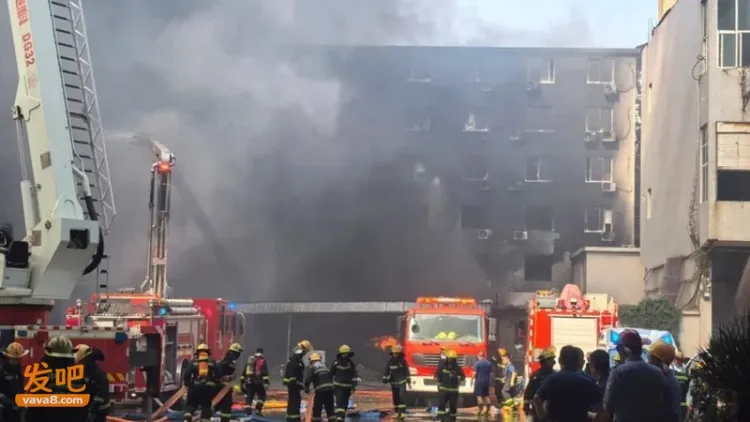 法新社:中国福建晋江一鞋厂发生大火致28人死亡