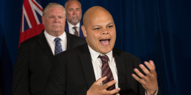 保守党议员私自前往美国，说要协助卡尼进行加美贸易谈判？