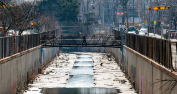 安省南部地区积雪融化加剧了洪水和冰坝风险，去年噩梦恐重现