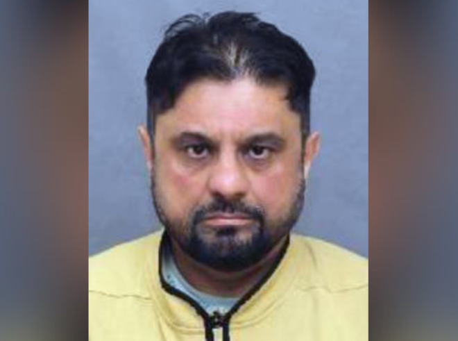 男子被指控在多伦多工作场所多次性侵女子，持续超过两年