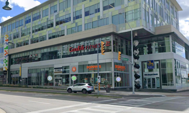 又倒一家! 万锦华人区知名商圈变"鬼城"! 网友叹息: 凉透了