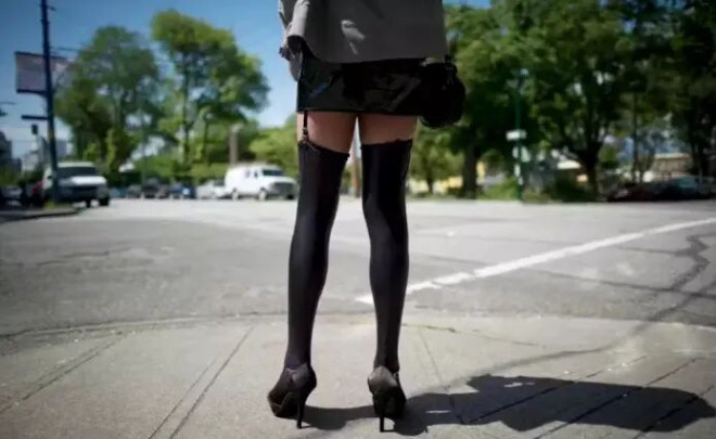 利用网络平台进行性交易！列治文逮捕100多名买春客