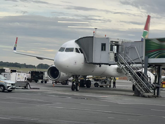 151年一遇！BC省人口崩了：8万人连夜撤离，温哥华房市彻底变天！