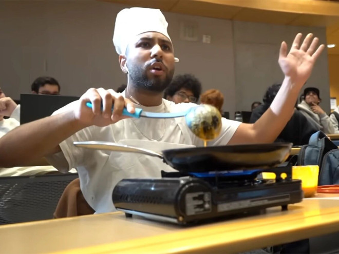 Fique Ayub Fique.