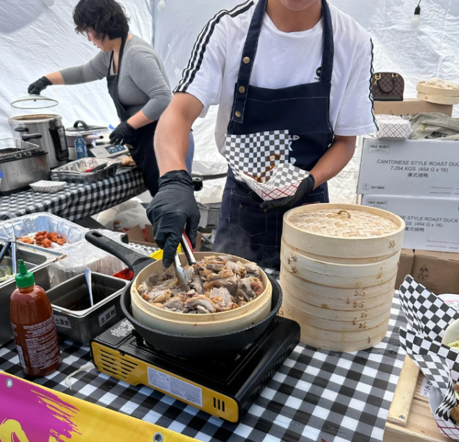 多伦多亚洲美食节网友热议：美食多元，但是吐槽价格