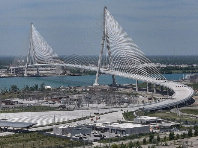 戈迪豪国际大桥 2026 年 6 月实景,摄于温莎。图:Dan Janisse / Windsor Star