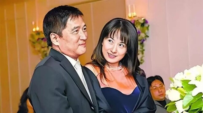 她两次嫁豪门 两次主动净身出户！拒上亿分手费