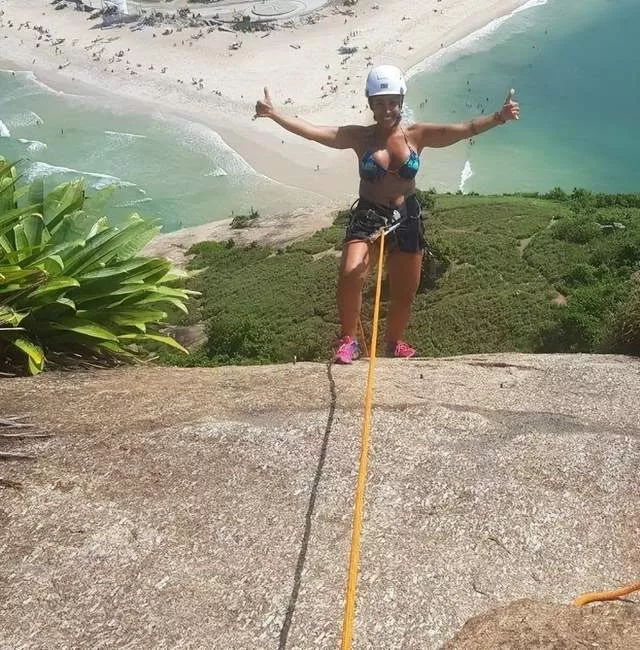 巴西景区连续2起坠亡意外，女子蹦极未绑绳