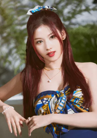 争议不断！韩国女团成员回应“下装走光”事件
