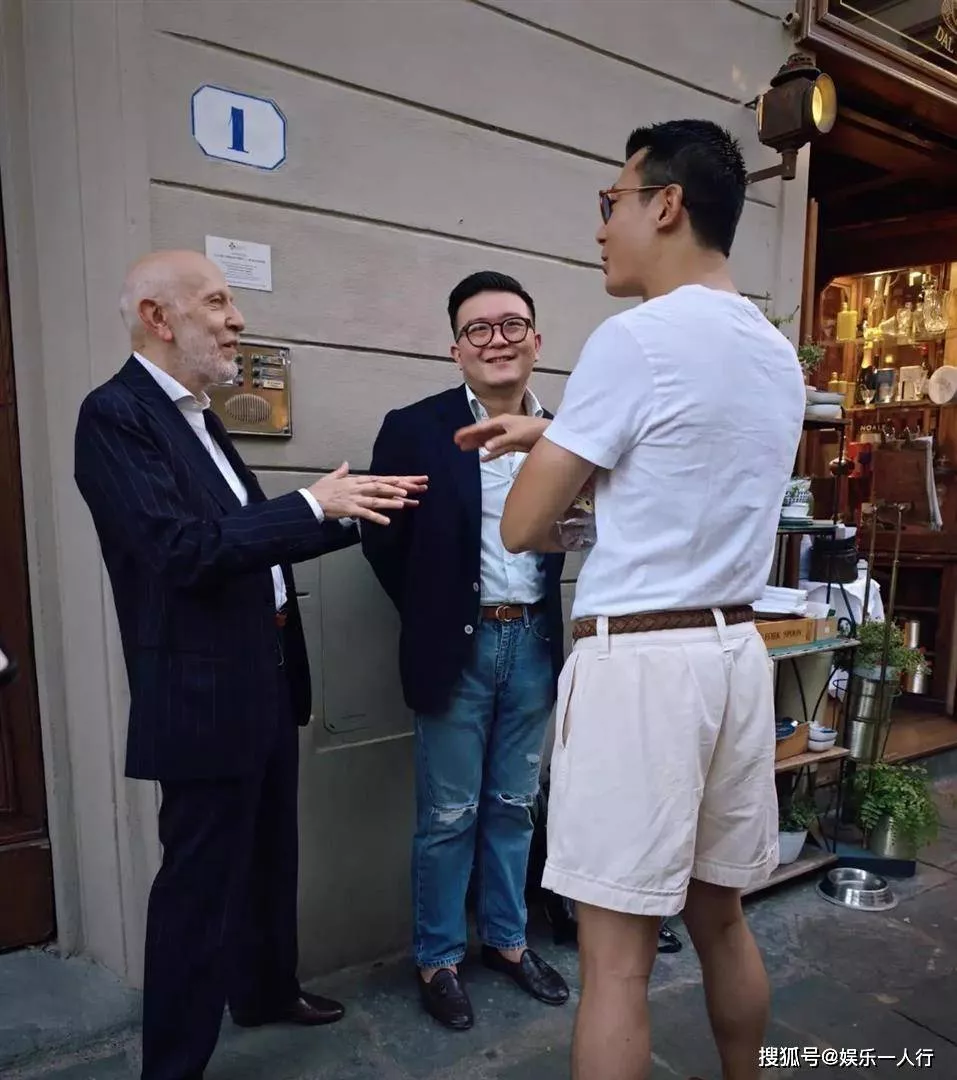 朱珠意大利街老钱风绝了：老公不是软饭男